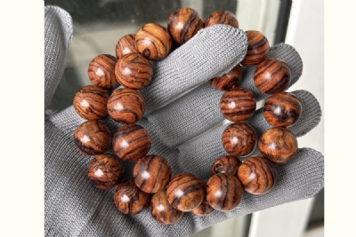 16mm gỗ sưa núi đá vân nét ms437